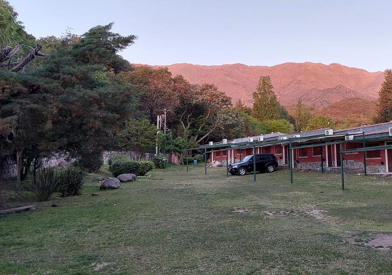 Nuevo Hotel Aguada Del Zorro El Rincón エクステリア 写真